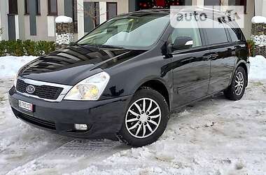 Минивэн Kia Carnival 2012 в Луцке