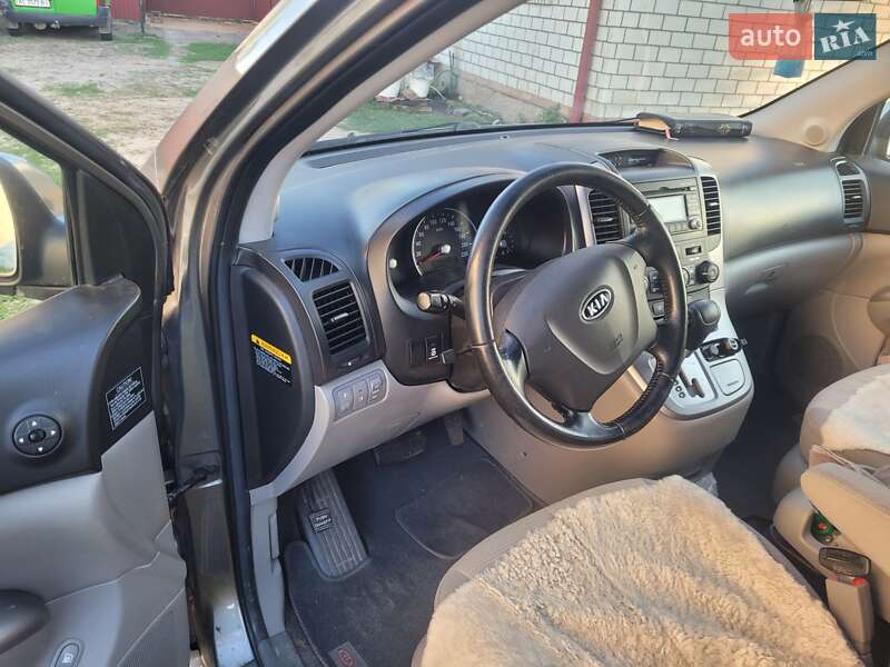 Минивэн Kia Carnival 2010 в Камне-Каширском фото 9 Минивэн Kia Carnival 2010 в Камне-Каширском