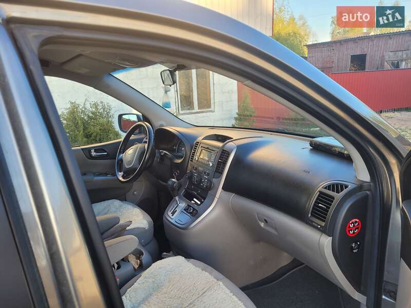 Минивэн Kia Carnival 2010 в Камне-Каширском фото 7 Минивэн Kia Carnival 2010 в Камне-Каширском