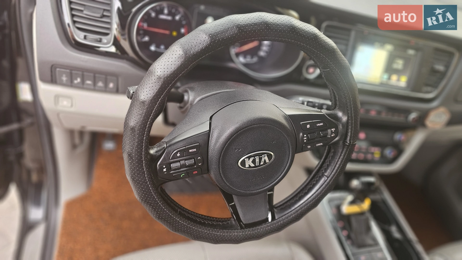 2014 Kia Carnival - мініатюра 16