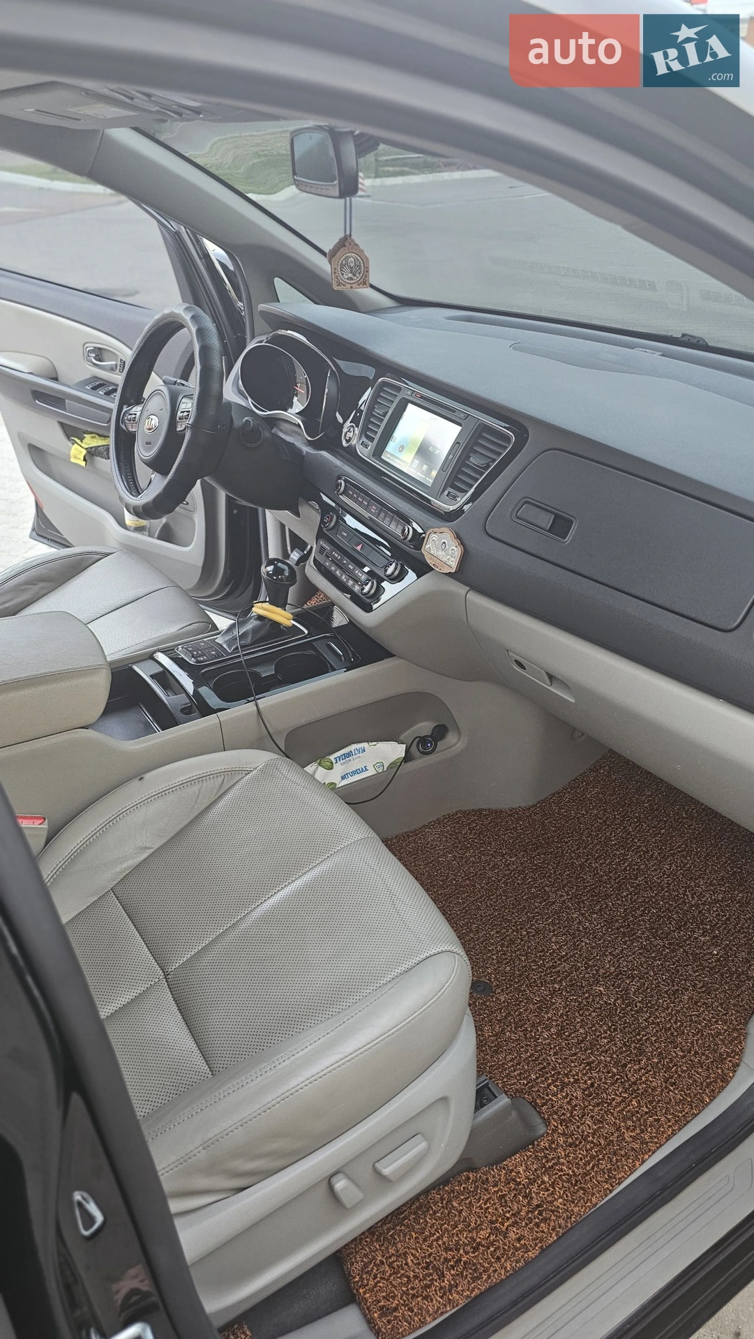 2014 Kia Carnival - мініатюра 26