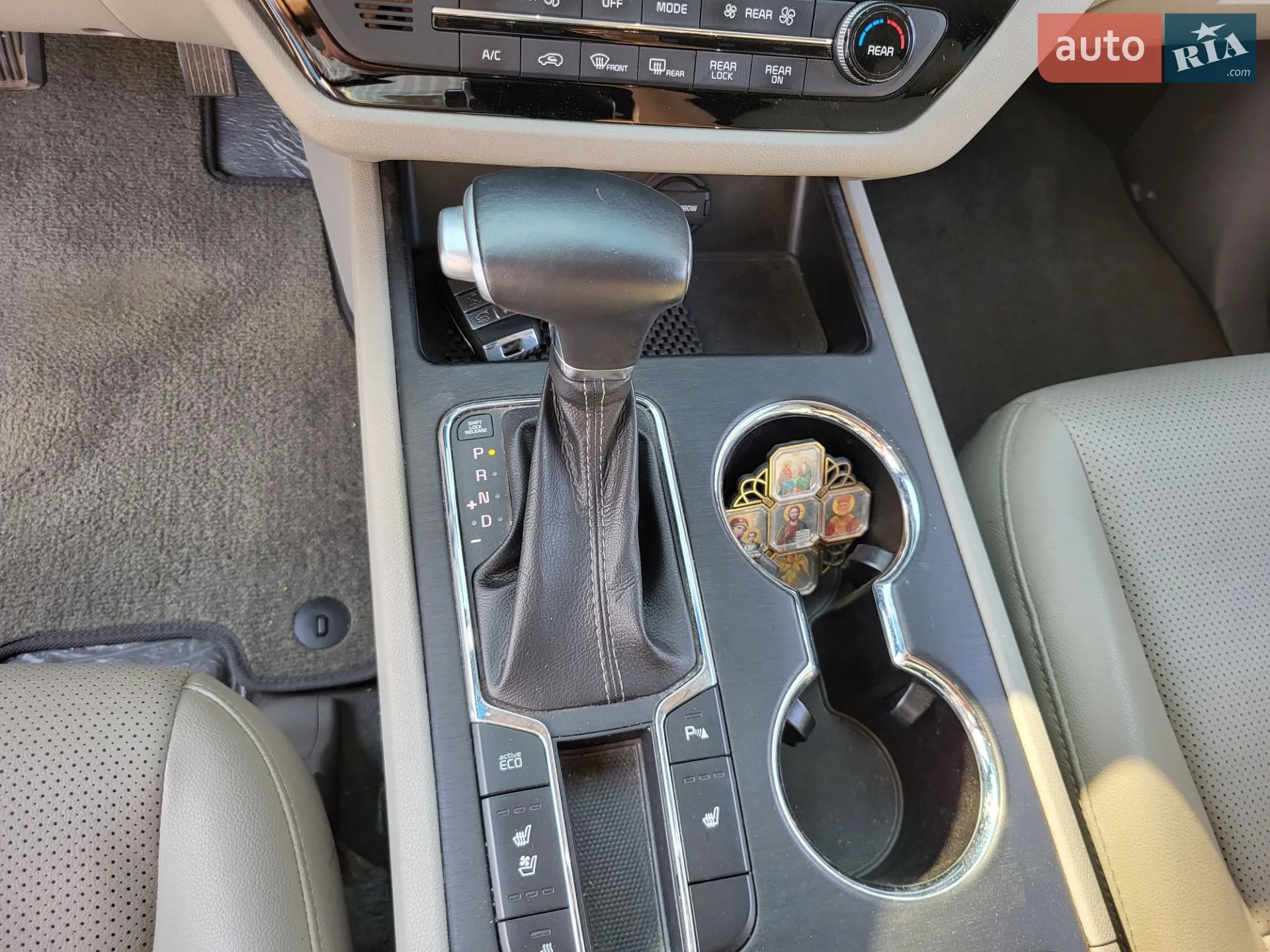 2018 Kia Carnival - мініатюра 35