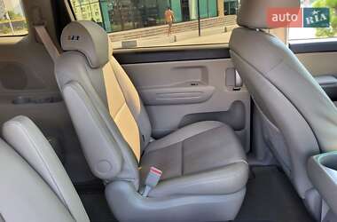 Мінівен Kia Carnival 2018 в Хмельницькому