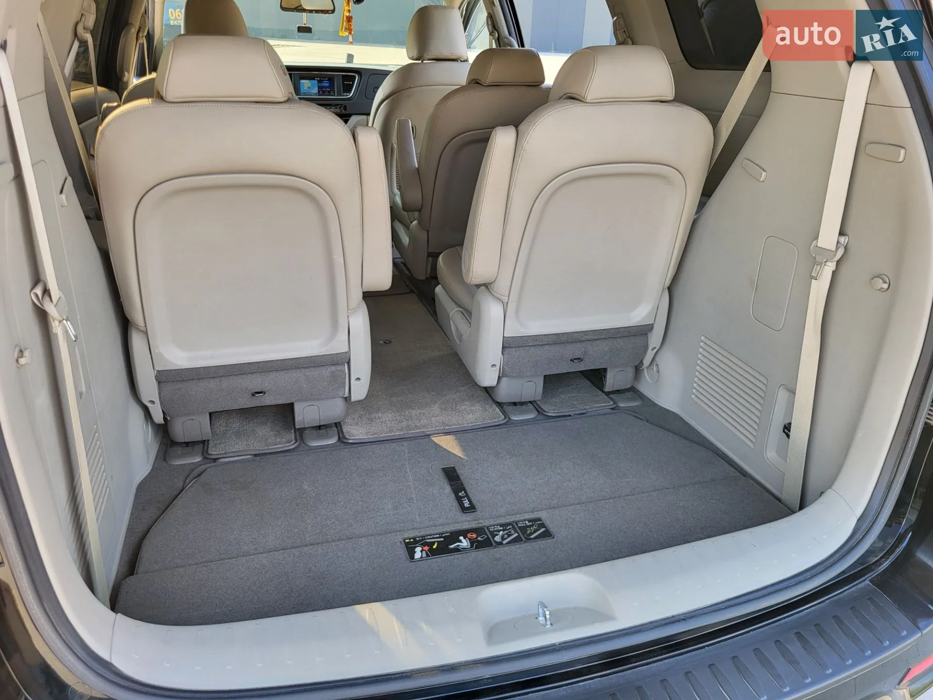 2018 Kia Carnival - мініатюра 57