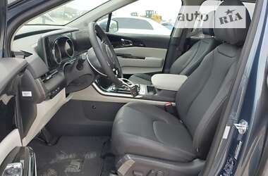 Минивэн Kia Carnival 2024 в 