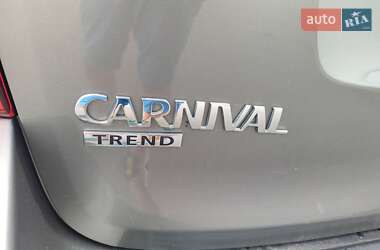 Мінівен Kia Carnival 2012 в Рівному