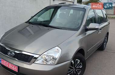 Мінівен Kia Carnival 2012 в Рівному