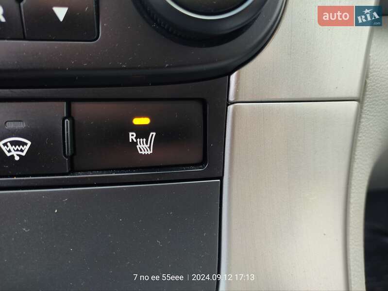 Мінівен Kia Carnival 2012 в Рівному