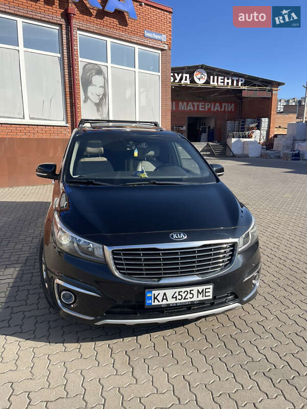 Kia Carnival 2015