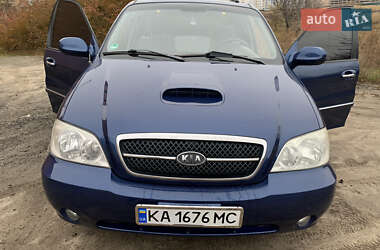 Мінівен Kia Carnival 2005 в Києві