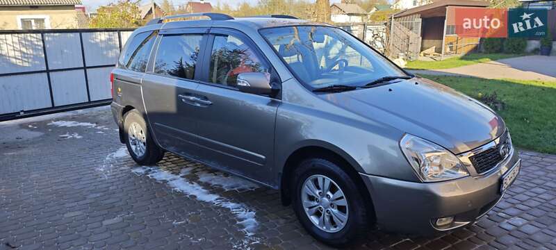Минивэн Kia Carnival 2010 в Новояворовске фото 2 Минивэн Kia Carnival 2010 в Новояворовске