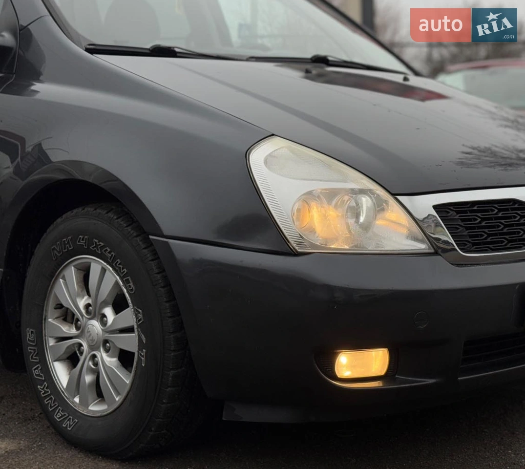 2011 Kia Carnival - мініатюра 11