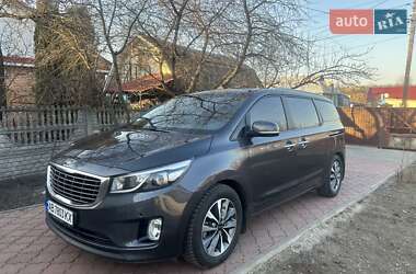 Мінівен Kia Carnival 2014 в Вінниці