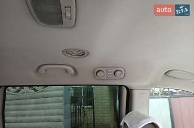Минивэн Kia Carnival 2008 в 