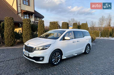 Мінівен Kia Carnival 2017 в Житомирі