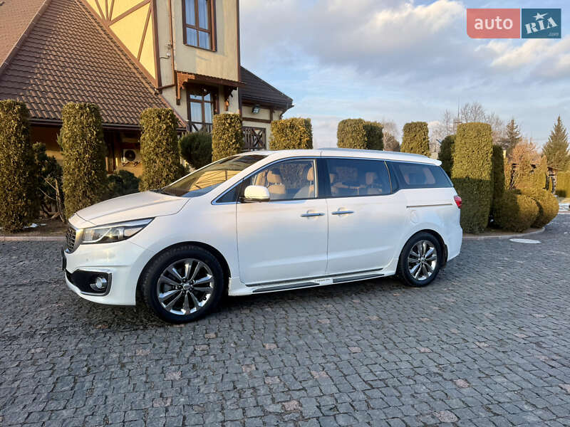 Минивэн Kia Carnival 2017 в Житомире фото 4 Минивэн Kia Carnival 2017 в Житомире