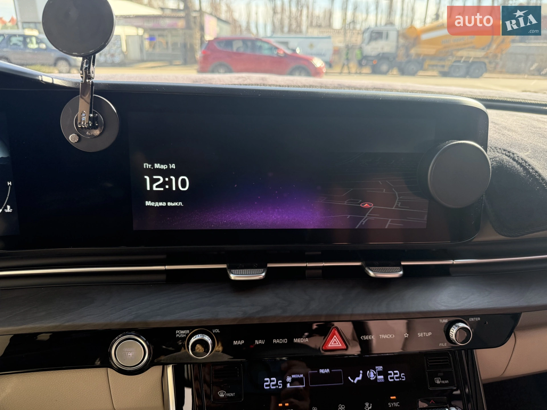 2022 Kia Carnival - мініатюра 10