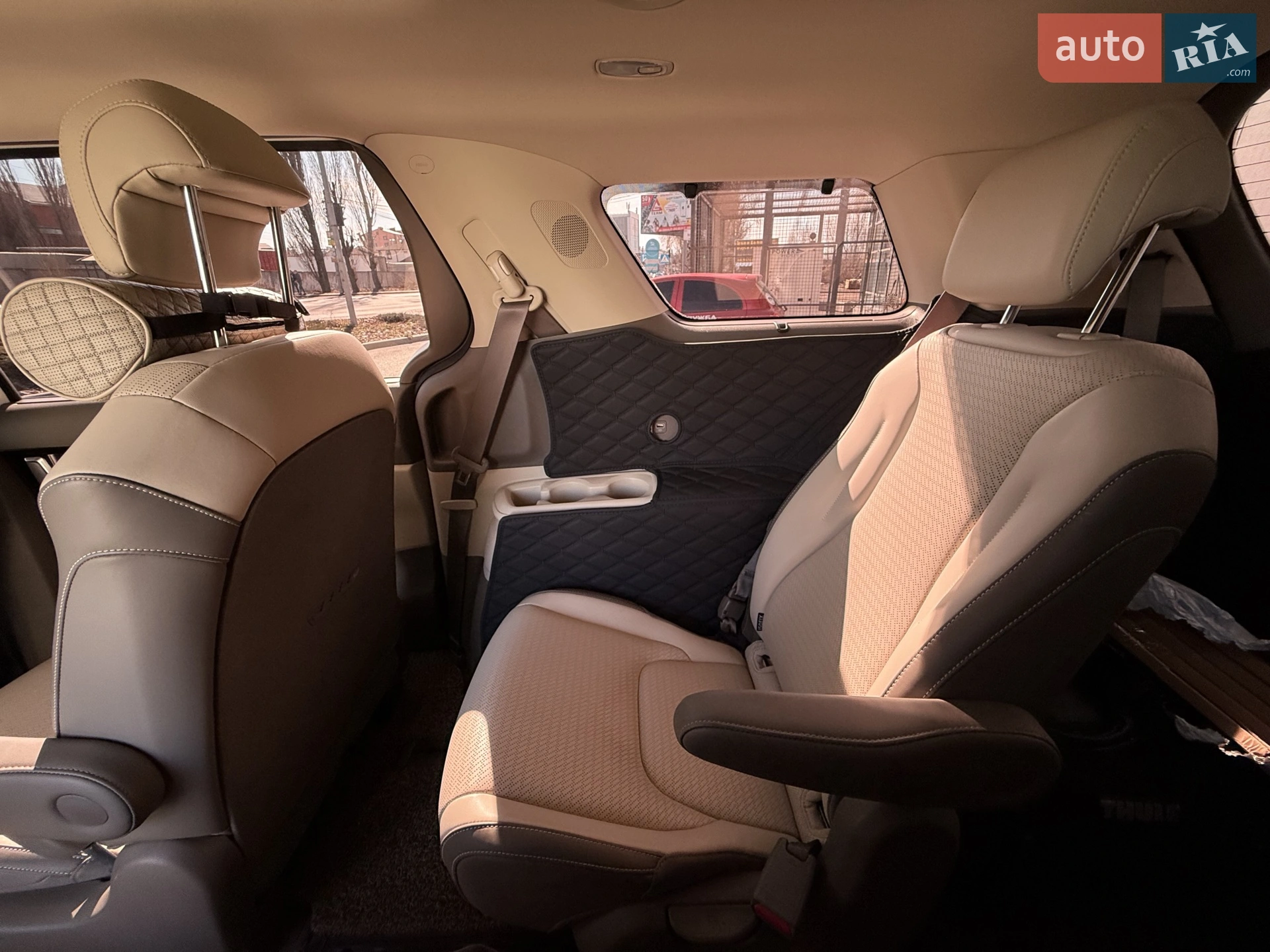 2022 Kia Carnival - мініатюра 13