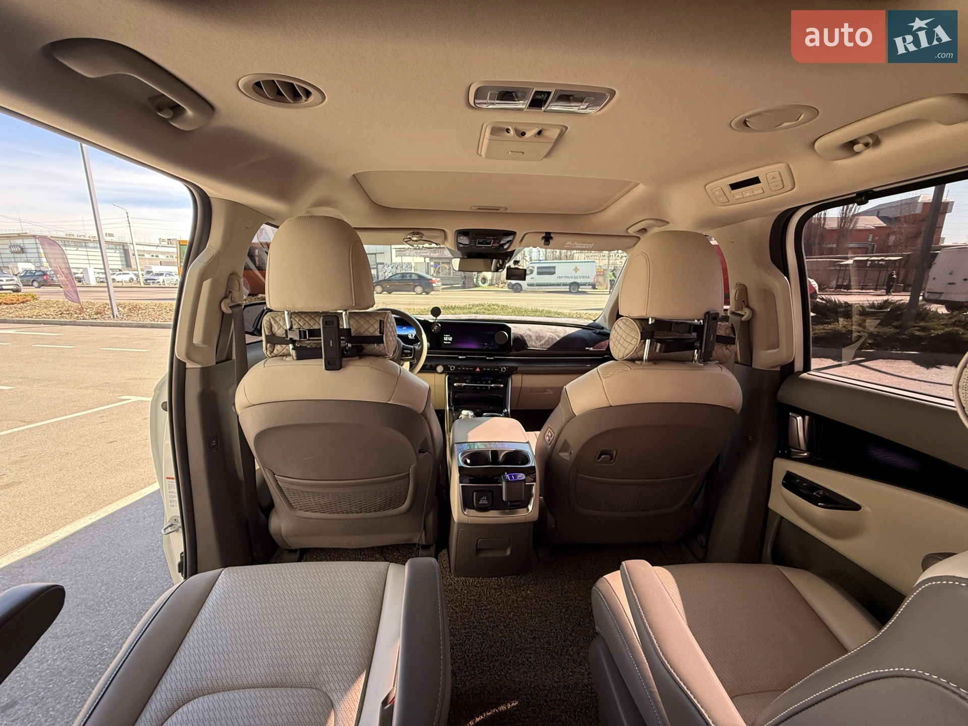 2022 Kia Carnival - мініатюра 16