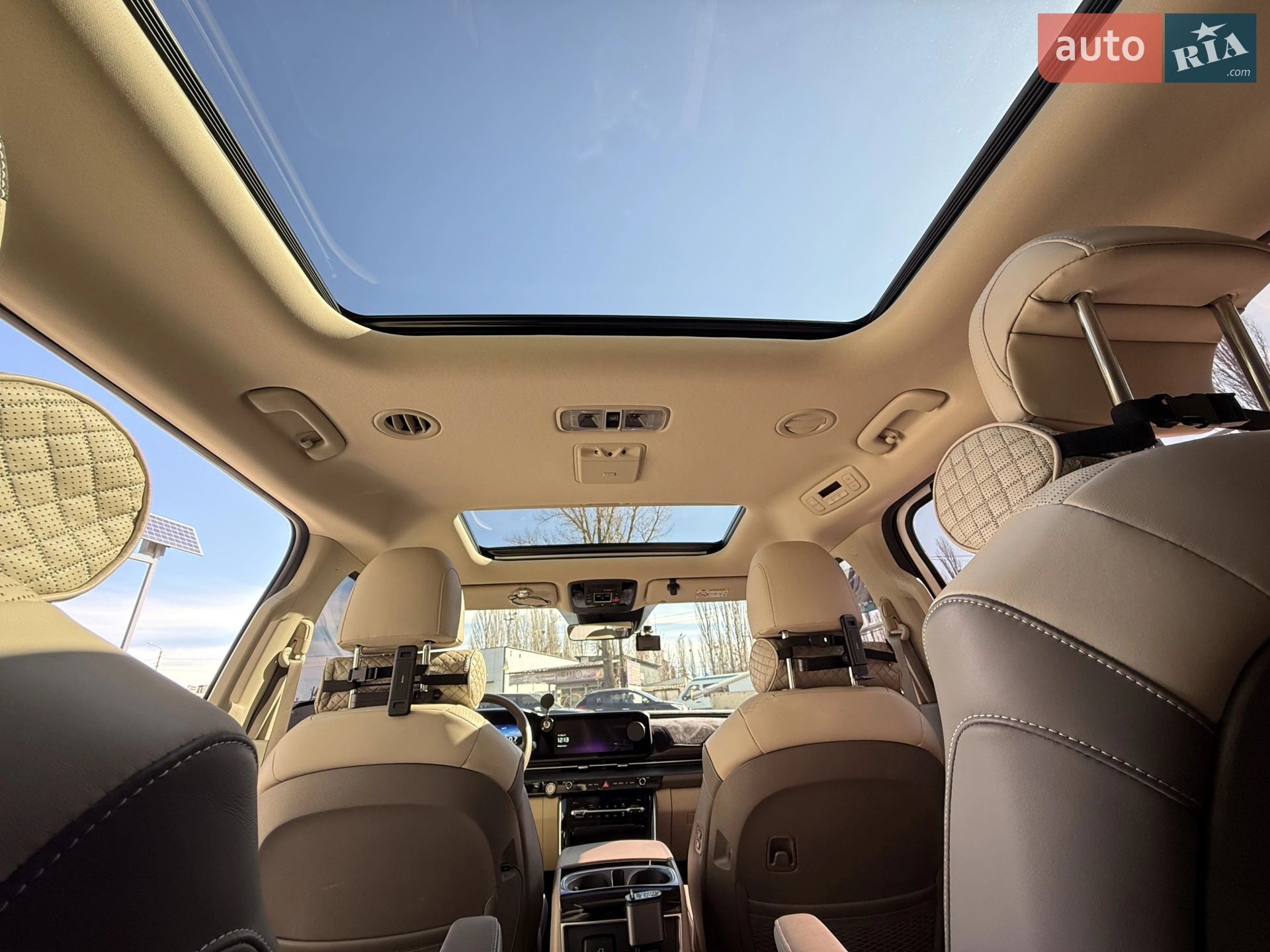 2022 Kia Carnival - мініатюра 19