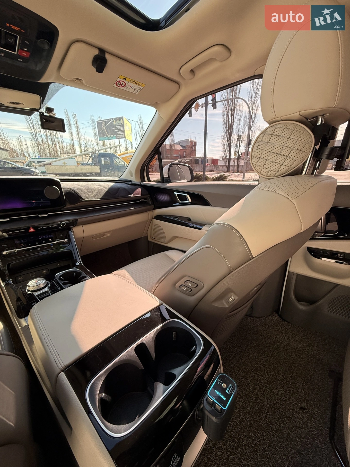 2022 Kia Carnival - мініатюра 21