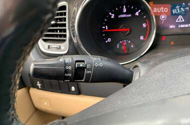 Минивэн Kia Carnival 2017 в 
