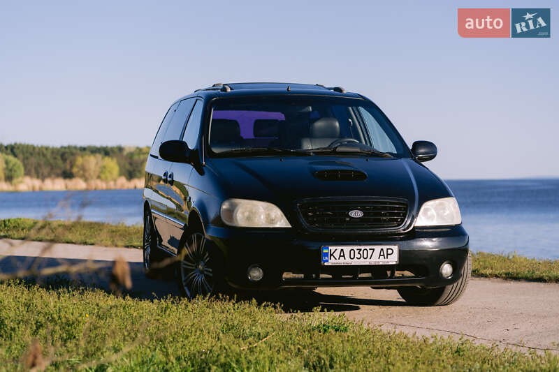Kia Carnival 2002