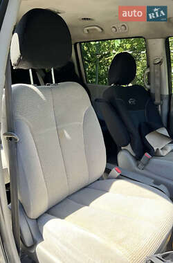 Мінівен Kia Carnival 2008 в 