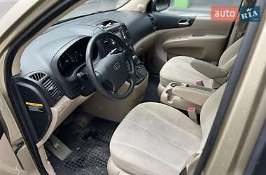 Мінівен Kia Carnival 2008 в 