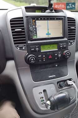 Мінівен Kia Carnival 2007 в Києві