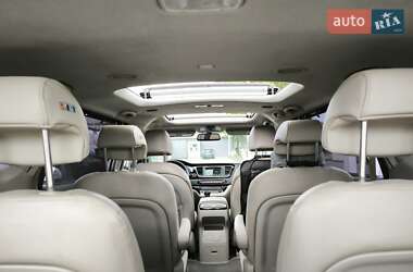 Минивэн Kia Carnival 2015 в 