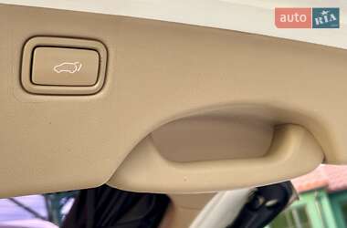 Мінівен Kia Carnival 2017 в 
