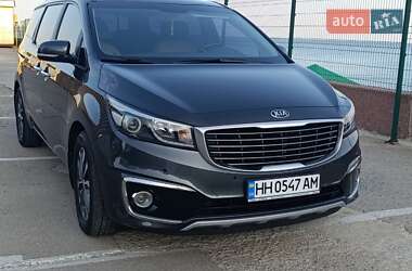 Мінівен Kia Carnival 2017 в Одесі