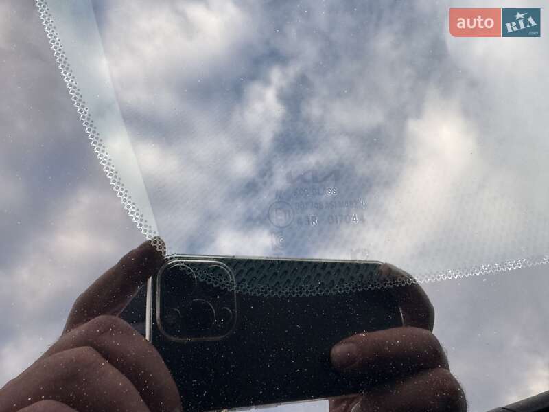 Минивэн Kia Carnival 2023 в Киеве фото 18 Минивэн Kia Carnival 2023 в Киеве