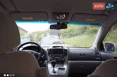 Минивэн Kia Carnival 2006 в Киеве
