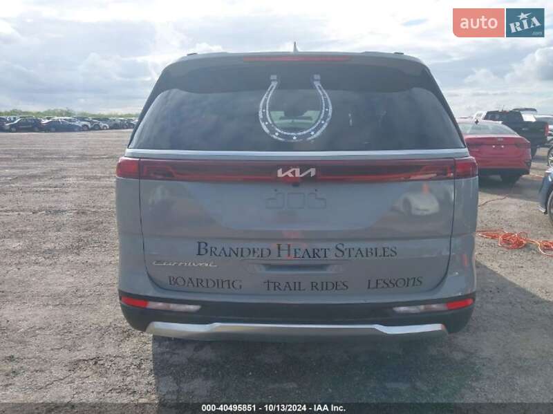 Мінівен Kia Carnival 2021 в Рівному
