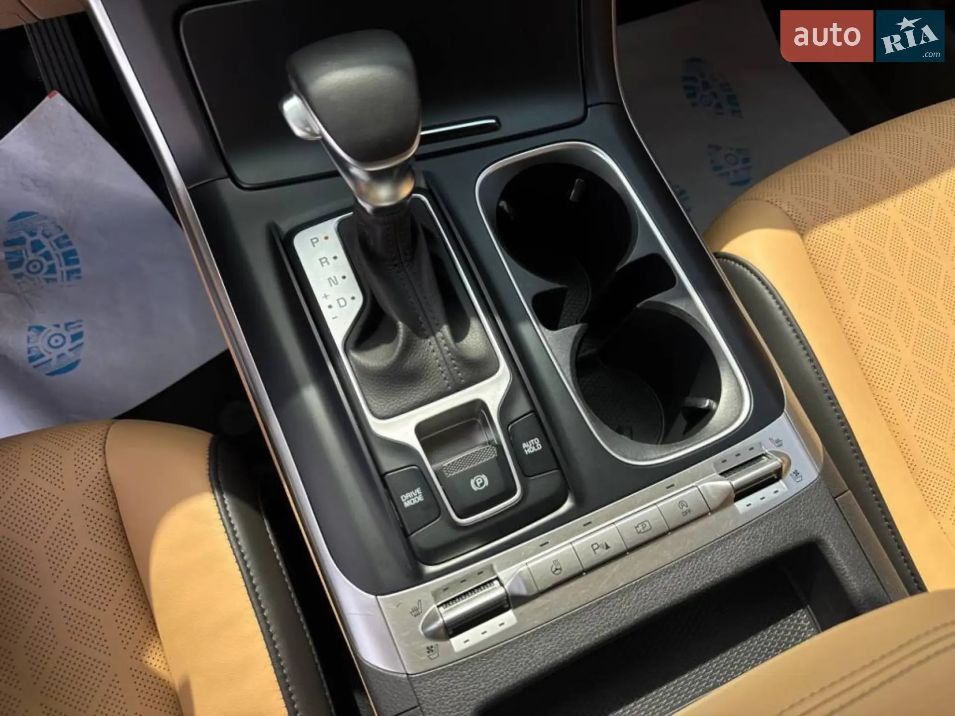 2021 Kia Carnival - мініатюра 23