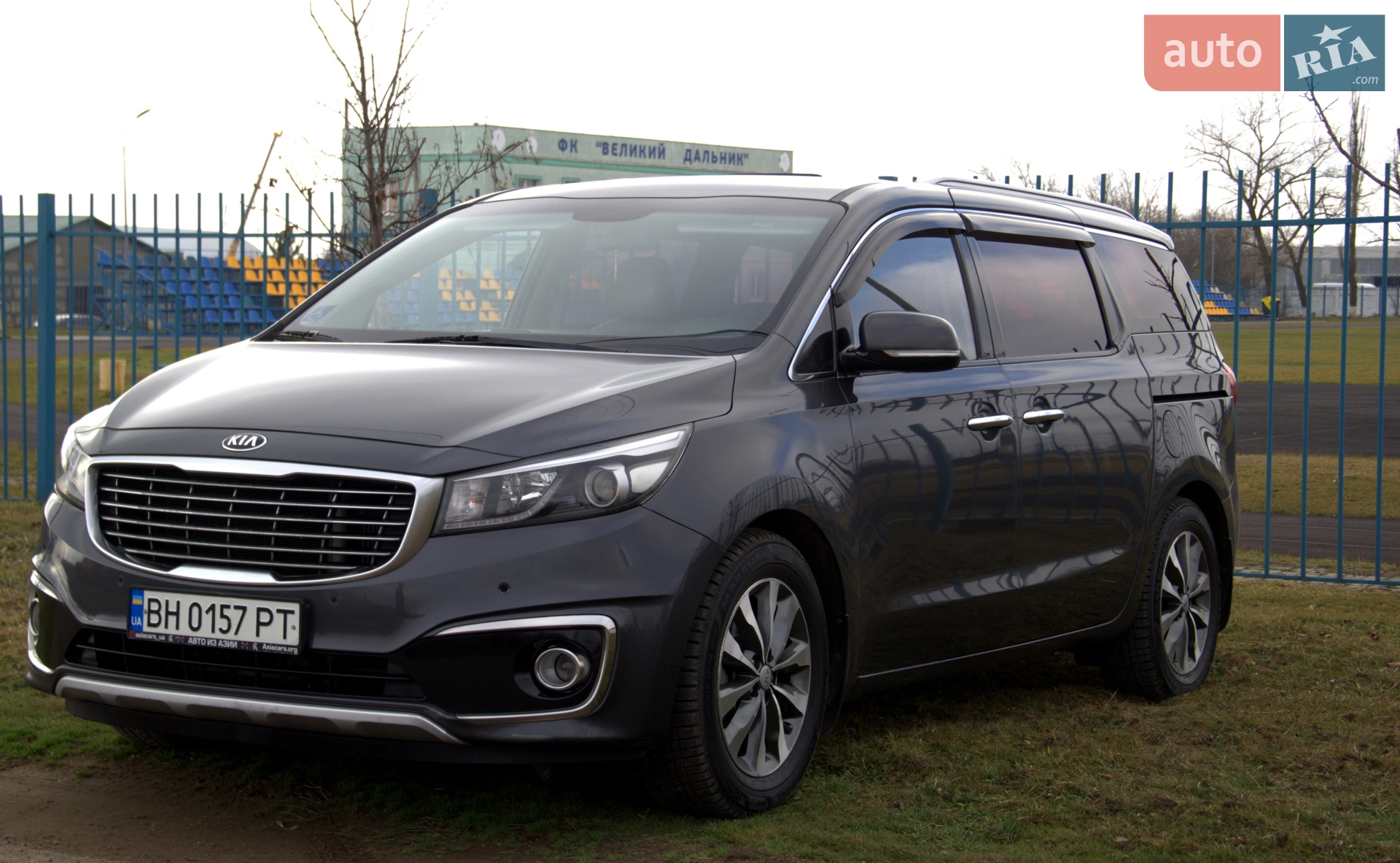 2015 Kia Carnival - мініатюра 3