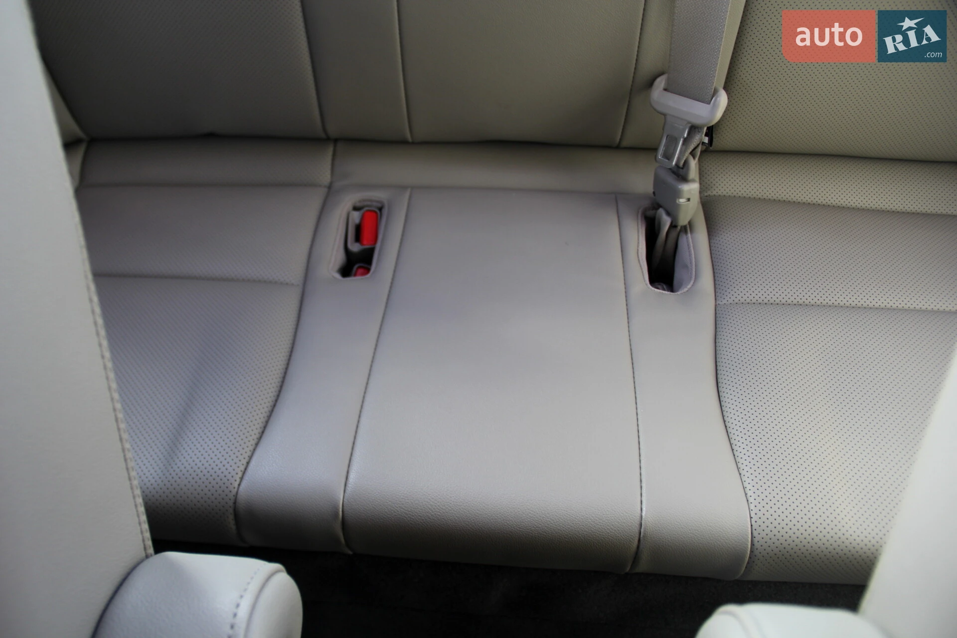 2015 Kia Carnival - мініатюра 20
