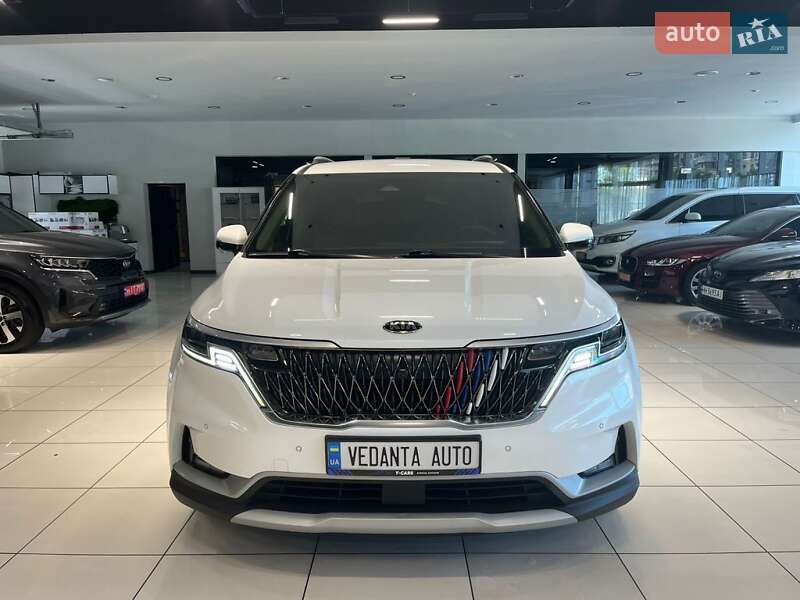 Мінівен Kia Carnival 2021 в Одесі