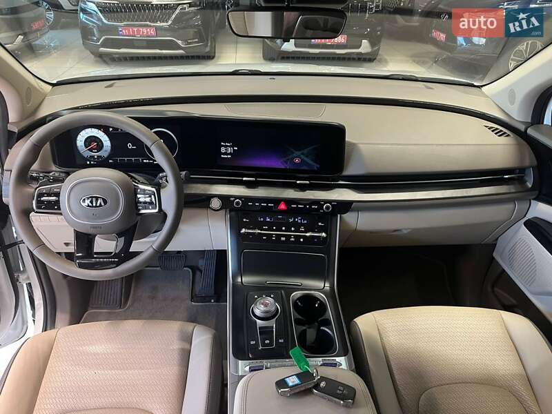 Мінівен Kia Carnival 2021 в Одесі