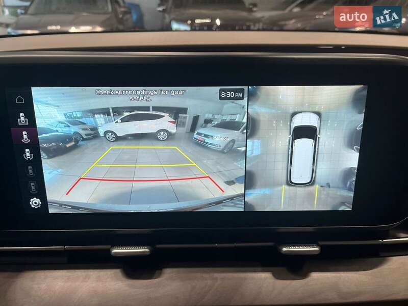 Мінівен Kia Carnival 2021 в Одесі