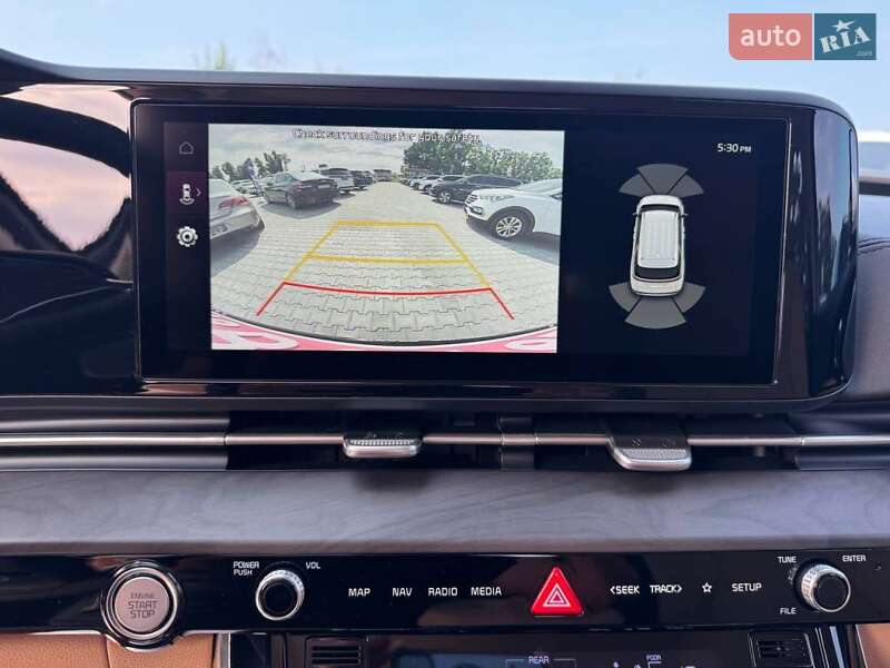 Минивэн Kia Carnival 2021 в Киеве