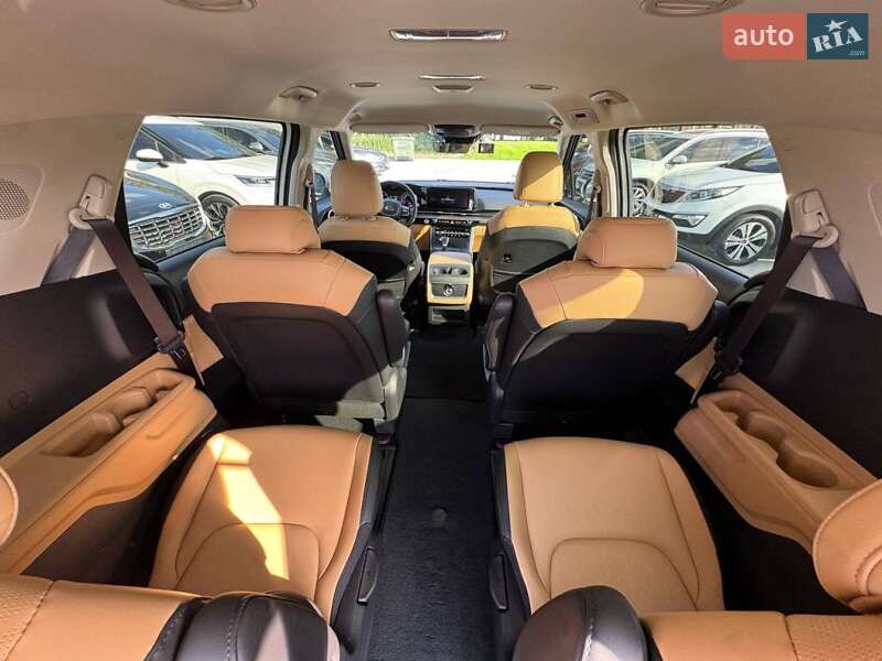 Мінівен Kia Carnival 2021 в Києві фото 28 Мінівен Kia Carnival 2021 в Києві