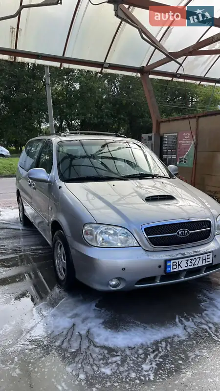 Kia Carnival 2004