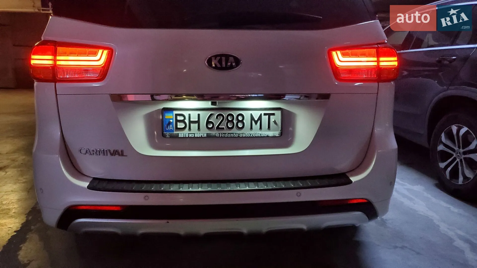 2015 Kia Carnival - мініатюра 9