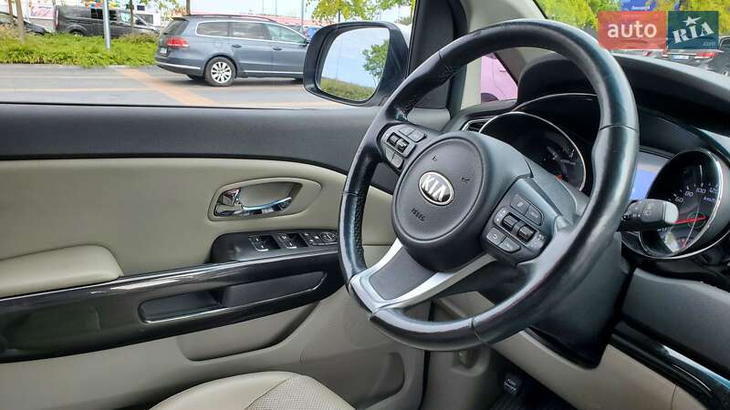 Мінівен Kia Carnival 2015 в Одесі фото 36 Мінівен Kia Carnival 2015 в Одесі