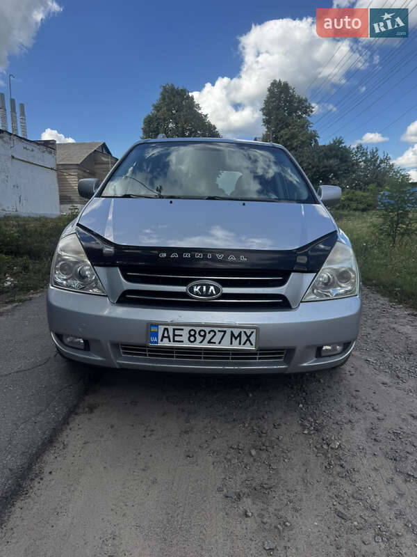 Kia Carnival 2006