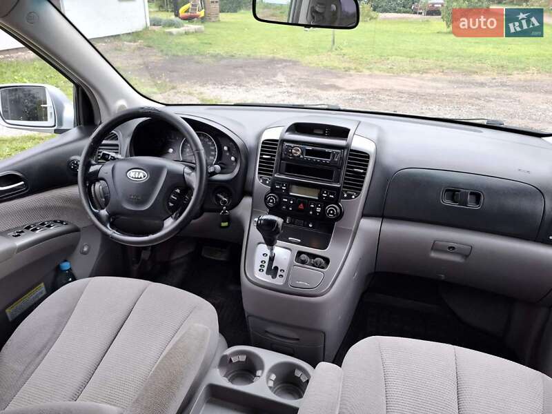 Минивэн Kia Carnival 2007 в Житомире фото 6 Минивэн Kia Carnival 2007 в Житомире