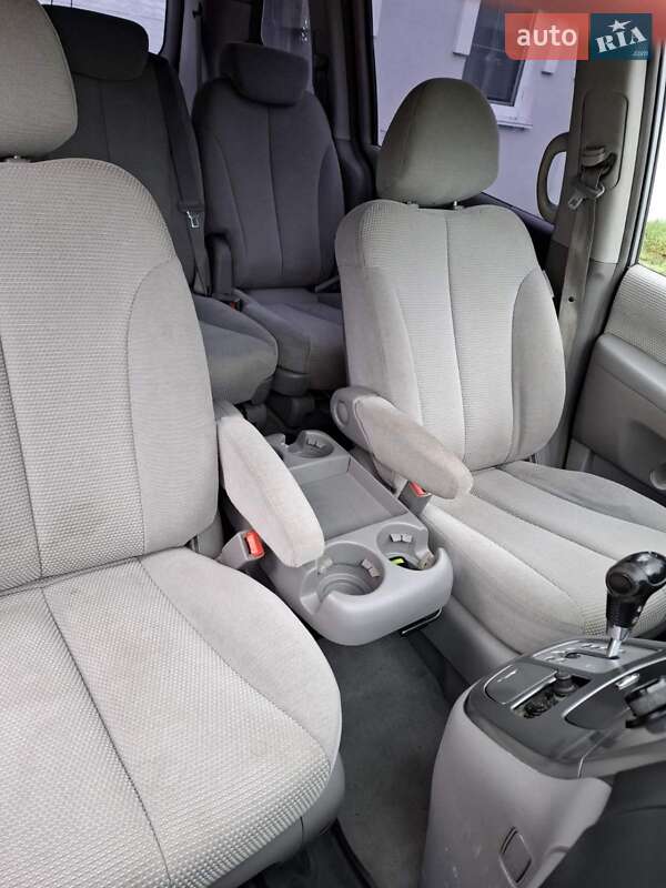 Минивэн Kia Carnival 2007 в Житомире фото 15 Минивэн Kia Carnival 2007 в Житомире